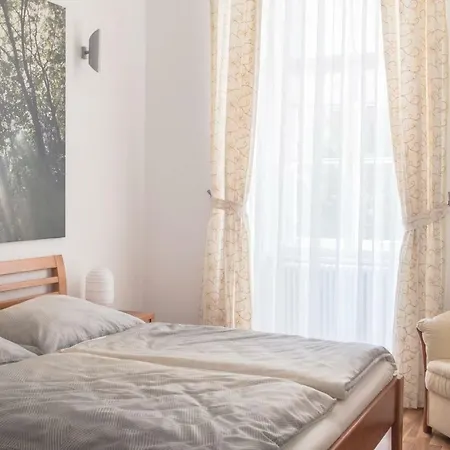 Spacious Old Town Luxury