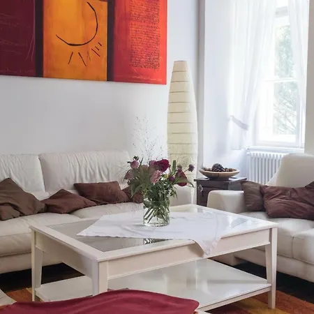 Lägenhet Spacious Old Town Luxury Linz