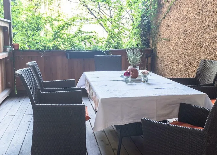 Lägenhet Spacious Old Town Luxury